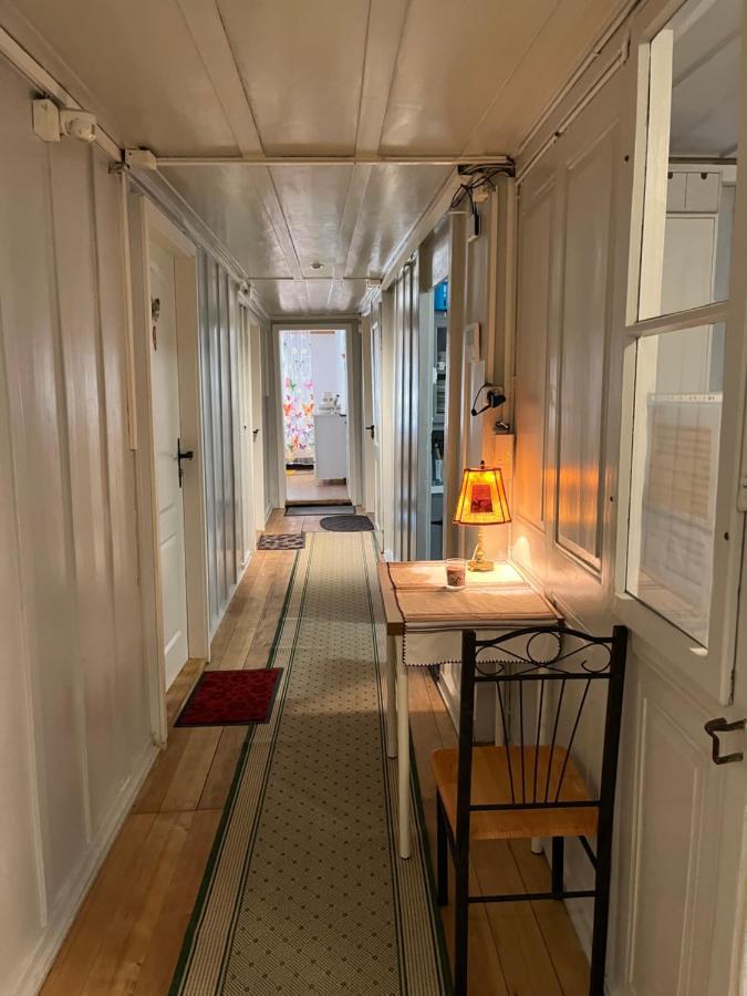 Chambre Papillon Avec Acces Terasse La Neuveville Eksteriør billede