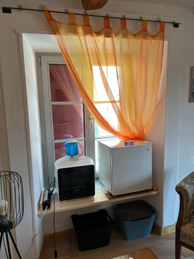 Chambre Papillon Avec Acces Terasse La Neuveville Eksteriør billede